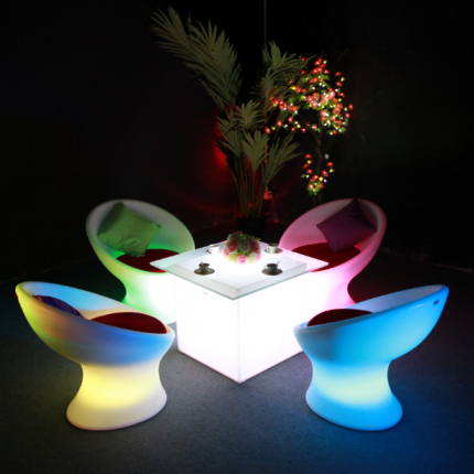 GF301 Table + GF106 Chair